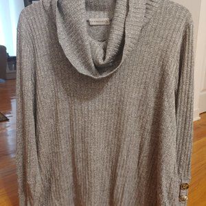 Retrology Turtleneck